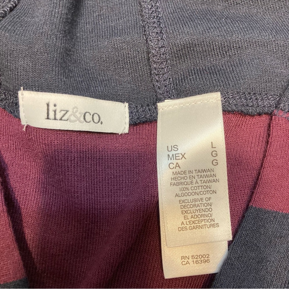 💜💙 Liz & Co Striped Hoodie – Cozy Casual Favorite ✨ 💙💜 - Picture 6 of 11